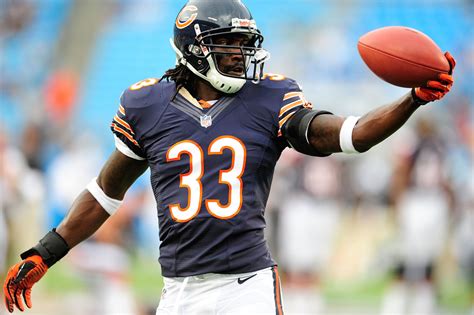 A Former Chicago Bears Star Is Now A Prominent FBI Agent - The Spun