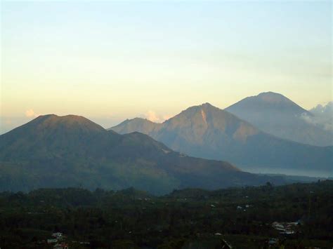 Bali Sunrise Trekking & Tours | The Ultimate Guide to Volcano Treks in Bali