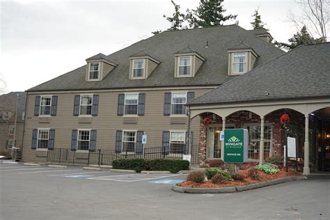 Wingate by Wyndham Bellingham Heritage Inn | Bellingham, WA Hotels