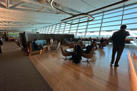 Review: Asiana Airlines Business Class Lounge Incheon Airport