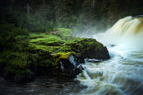 Pisew Falls Provincial Park - North of 53, Manitoba - Around Guides