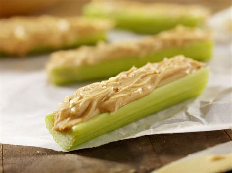 Recipe for Cream Cheese-Stuffed Celery