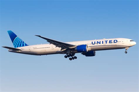 United Airlines Becomes 1st US Airline To Fly US Mainland To Manila In Years