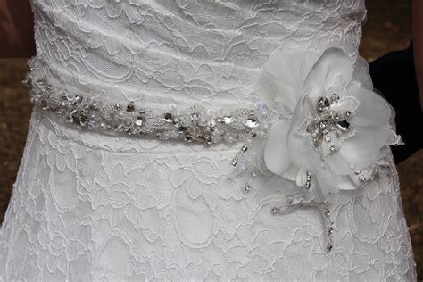 Fotos gratis : blanco, flor, decoración, cordón, ropa, Boda, vestido de novia, material, textil ...