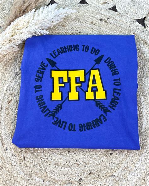 FFA Motto Tee – Back Road Beauties Boutique