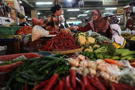 Pedagang Pasar Dapat Mengakses Barang Langsung ke Produsen | Republika Online