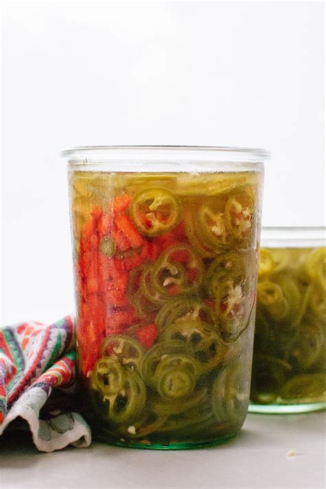 Quick Pickled Peppers - Icarian Food