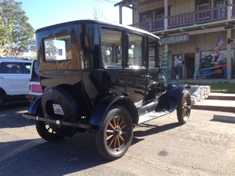 1927 Ford Model T Fordor