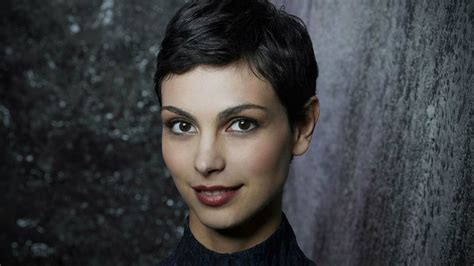 New Details on Dr. Leslie Thompkins' Role in Gotham Revealed - IGN