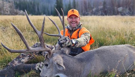 Deer Hunts – Colorado Outfitters