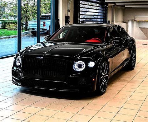 2021 Bentley Flying Spur V8 Full Black & Red interior, Luxrurious