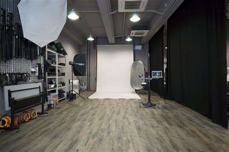 Our New Studio – PASM Workshop | Home studio photography, Photography studio design, Photo ...