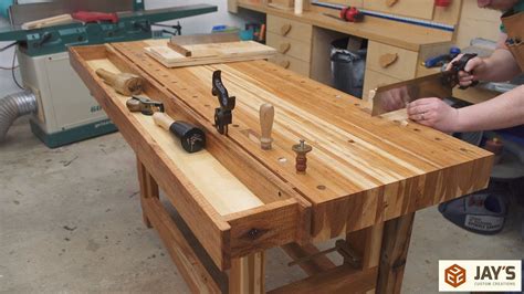 Adding A Tool Well To A Workbench - 300 - YouTube