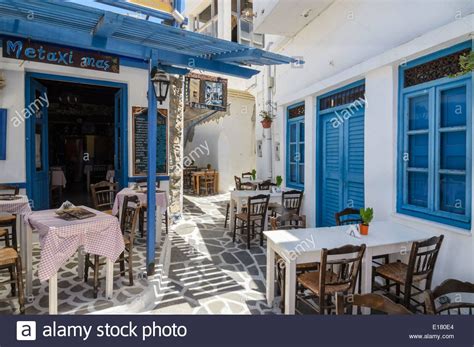 Traditional Greek taverna | Outdoor decor, Design, Mamma mia