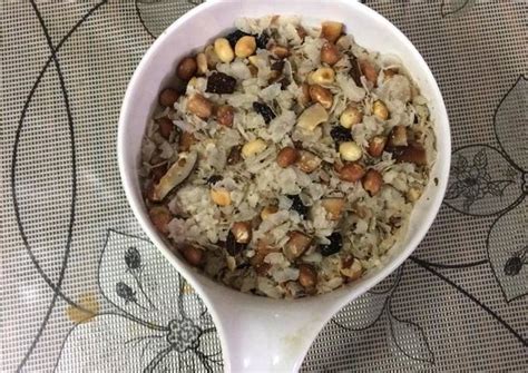 Dry roast rice flakes mixture Recipe by Rita Mehta ( Executive chef ) - Cookpad