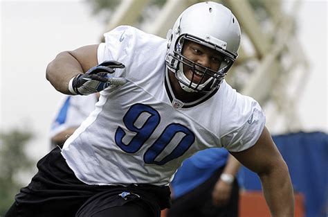 Ndamukong Suh says getting new deal from Detroit Lions not on mind ...