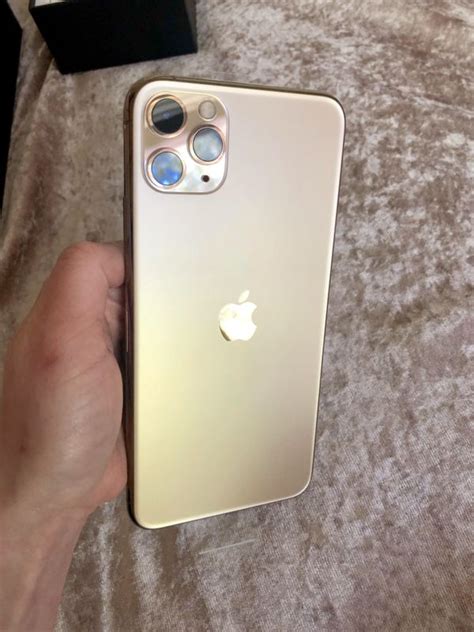 New gold iPhone 11 pro max 512 gb sprint for Sale in Tempe, AZ - OfferUp