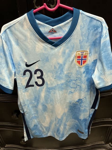 Nike Norway Erling Haaland Jersey Men’s Large | SidelineSwap