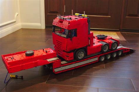LEGO MOC LOWBOY-Trailer compatible with Lucio's Tractor Truck by technicbasics | Rebrickable ...
