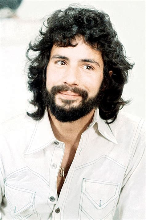 Biography of Cat Stevens (Yusuf Islam)