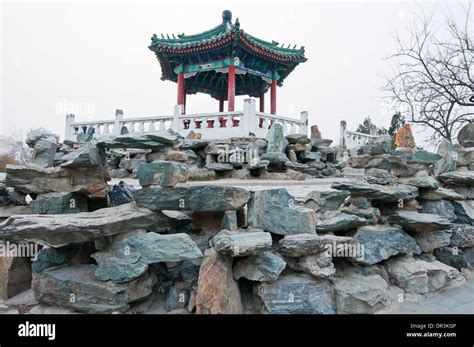 Ritan Park in the Jianguomen area in Chaoyang District, Beijing, China Stock Photo - Alamy