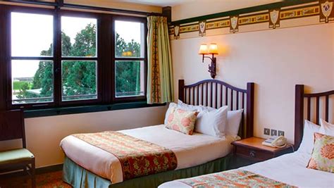 Disney's Sequoia Lodge | Disney Hotels | Disneyland® Paris