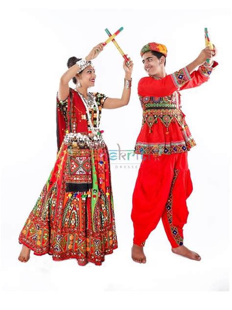 Gujarati Garba Dance Dress | Garba dress, Fancy dress costumes, India ...