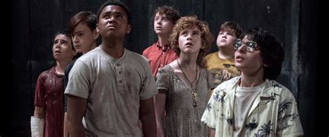 'IT: Chapter Two' Behind the Scenes Photo Shows the Losers' Club ...