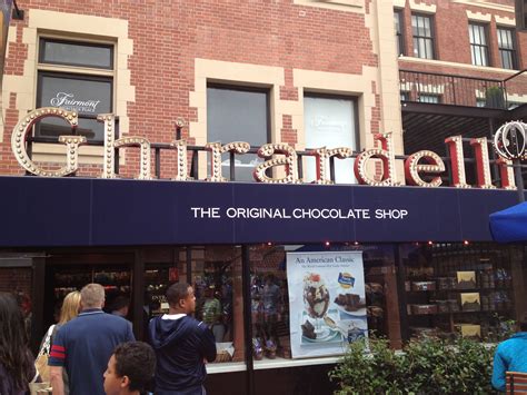 Ghirardelli chocolate factory in San Francisco. Ghirardelli Chocolate, Chocolate Shop, Chocolate ...