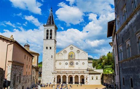 Spoleto e Cascate delle Marmore in un giorno - Exploring Umbria