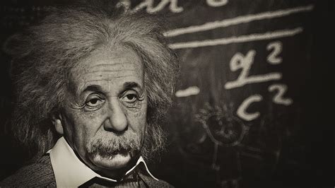 7 Practical Life Lessons From Albert Einstein - LifeHack