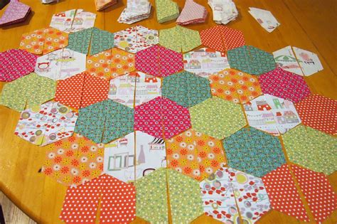 Half Hexagon Quilt | Hexagon quilt, Quilts, Hexagon