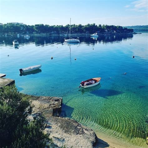 The Best Beaches in Okrug Gornji - BeachAtlas