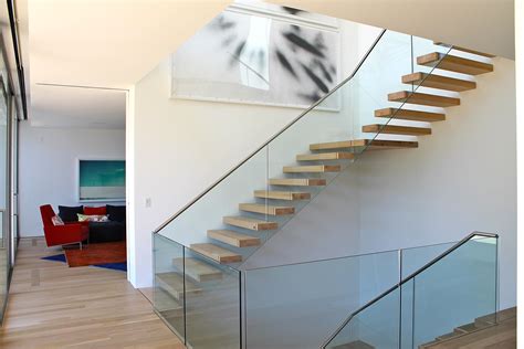 FLOATING | STRAIGHT STAIRS WOOD TRE-566 - Wood stairs from EeStairs | Architonic