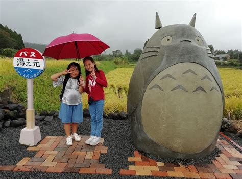 Japanese Grandparents Create Life-Sized Totoro Bus Stop For Their Grandchildren