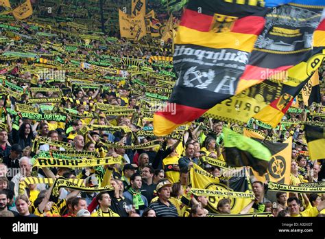 Fans of the Borussia Dortmund football club, Dortmund, Germany Stock ...