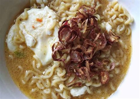 Resep Indomie Kuah Pedas oleh Rahma N. S. - Cookpad