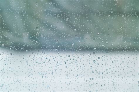Free Photo | Rain drops on car glass