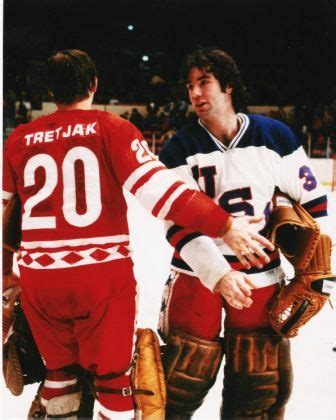 Jim Craig 1980... my ultimate athlete swoon. | Team usa hockey, Olympic ...