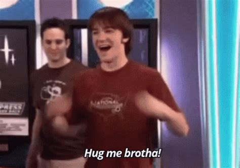 Hug Me Brother Drake And Josh GIF - HugMeBrother DrakeAndJosh - Discover & Share GIFs