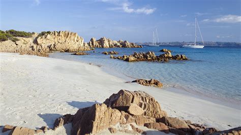 Isola di Budelli – Cala di Roto – Spiaggia Rosa | Sardinia Magazine