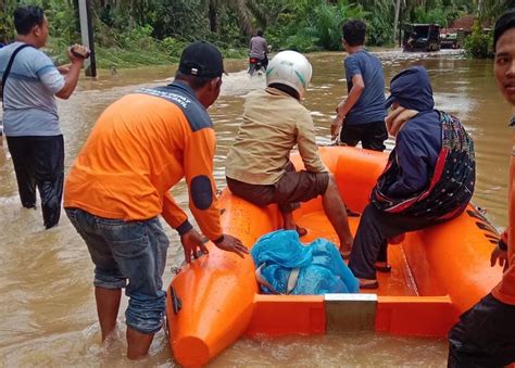 Banjir di Aceh Singkil Meluas, Rendam Permukiman dan Jalan di 5 Kecamatan - Radio Xtra FM Singkil