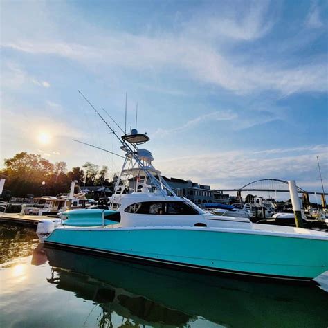 Spotted: Jimmy Buffett Docking, Dining on the Bay | Chesapeake Bay Magazine