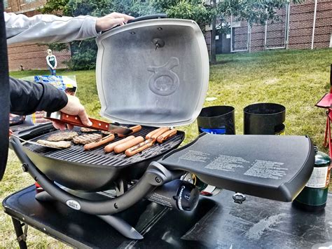 Weber Q 2200 - Tailgate Grill Review | Busted Wallet