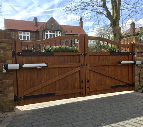 Wooden Driveway Gates | Wooden Gate Installations | Village Gates