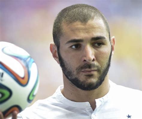 Karim Benzema Biography - Facts, Childhood, Family Life & Achievements