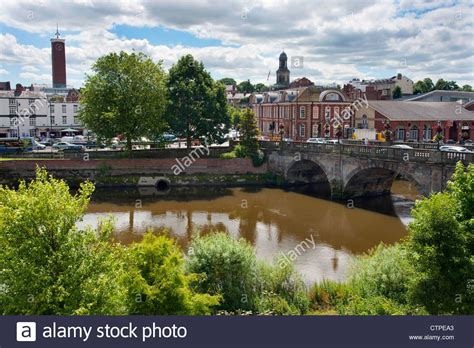 Shrewsbury centre and the River Severn, showing the Welsh Bridge Stock ...