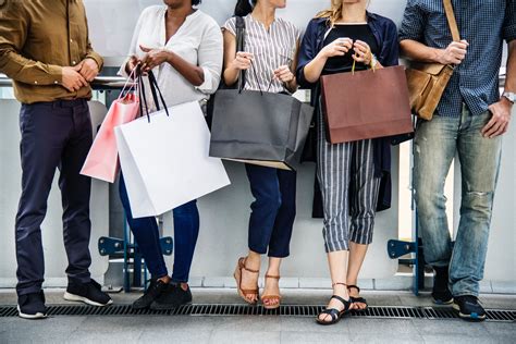 Banco de imagens : Moda de rua, instantâneo, jeans, calçados, compras, perna, sapato, Bolsa ...