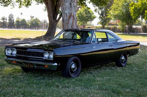 1968 Plymouth Road Runner 426 Hemi 4-Speed for sale on BaT Auctions - sold for $85,000 on July ...