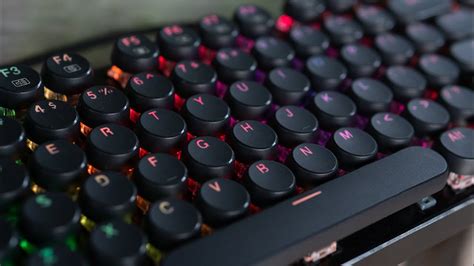 A Gaming Keyboard with Circular Key Caps? - YouTube